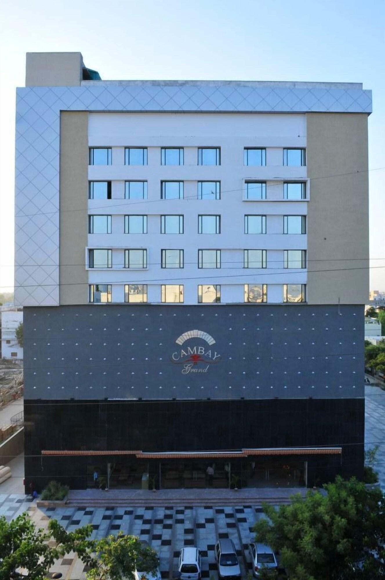 The Cambay Grand Ξενοδοχείο Αχμπανταμπάντ Εξωτερικό φωτογραφία