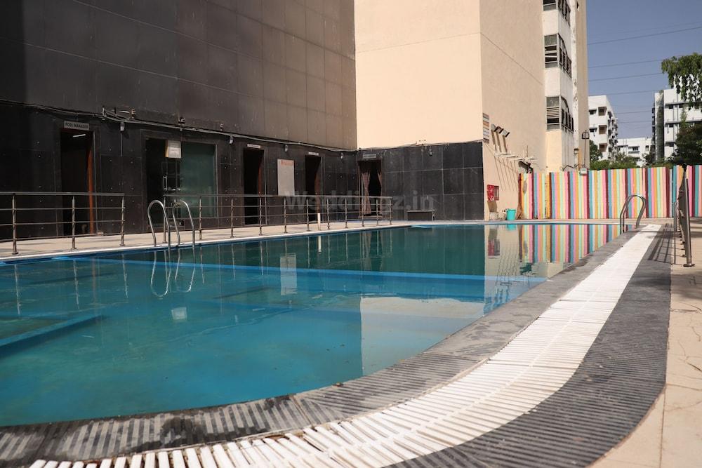 The Cambay Grand Ξενοδοχείο Αχμπανταμπάντ Εξωτερικό φωτογραφία